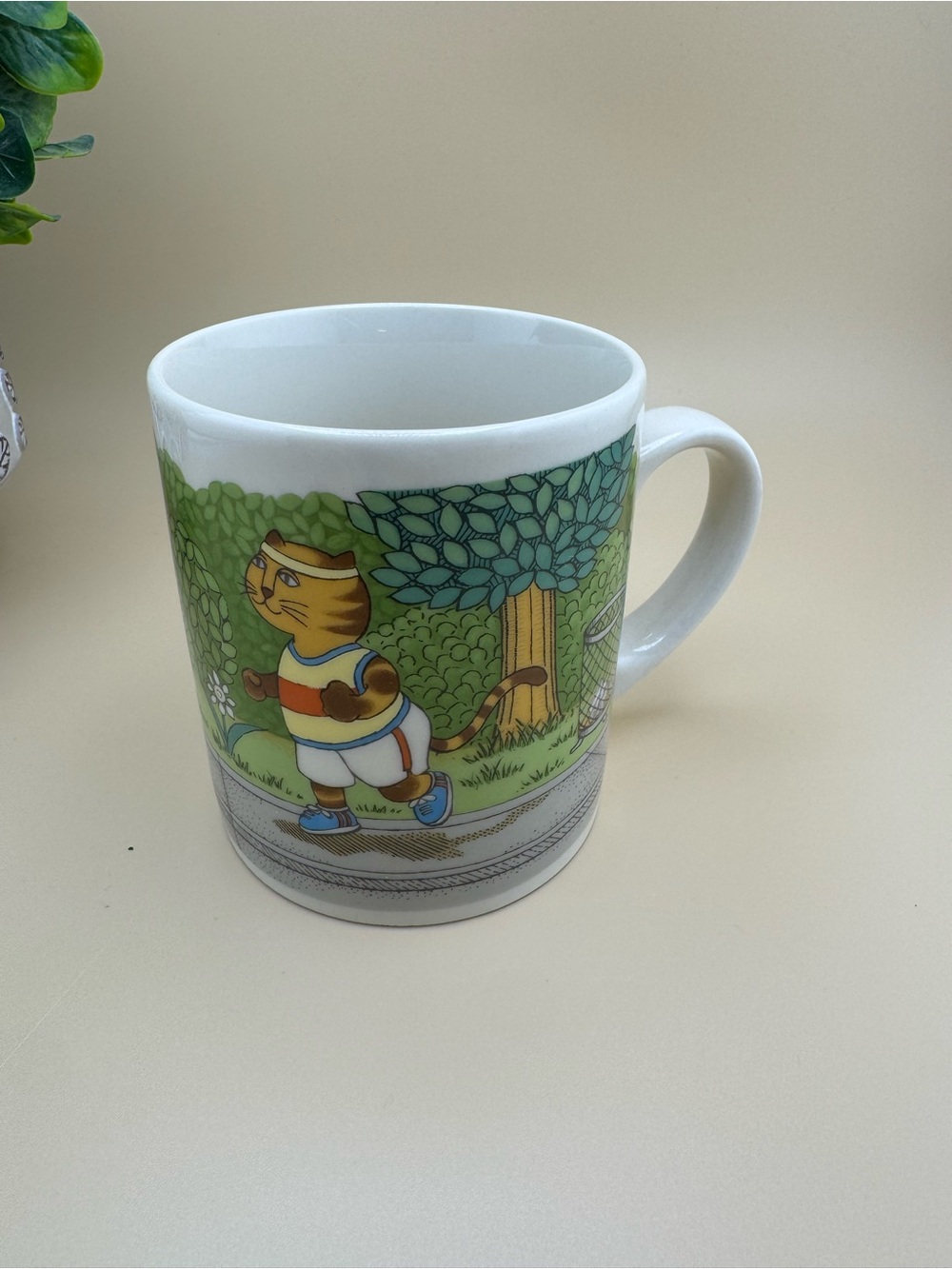 Vintage cat jogging mug Japan